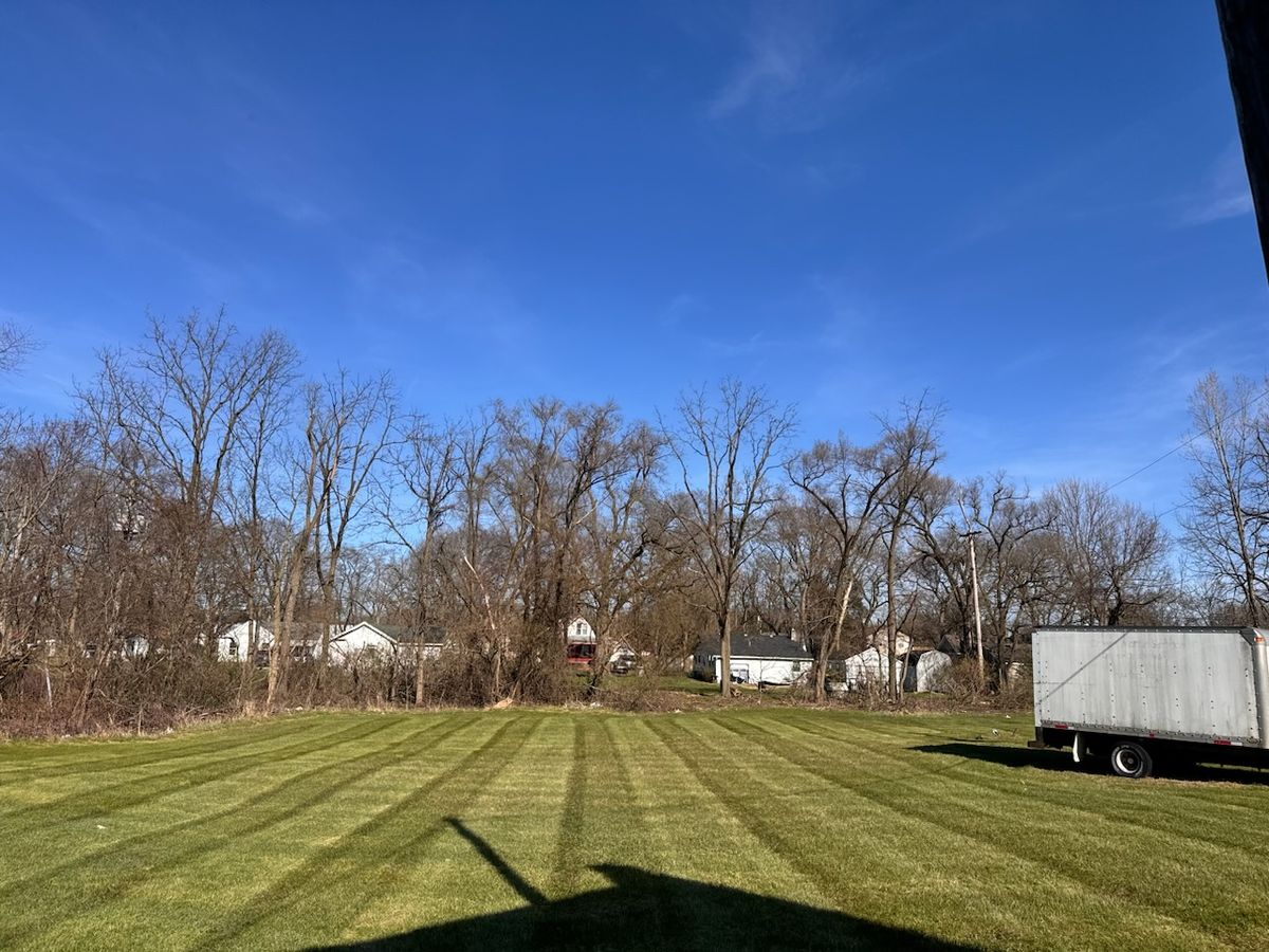 Mowing for Benny's Lawn Care in Elkhart, IN