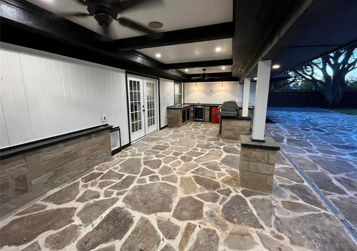 Painting and drywall for JR Quality Remodeling in Dallas, TX