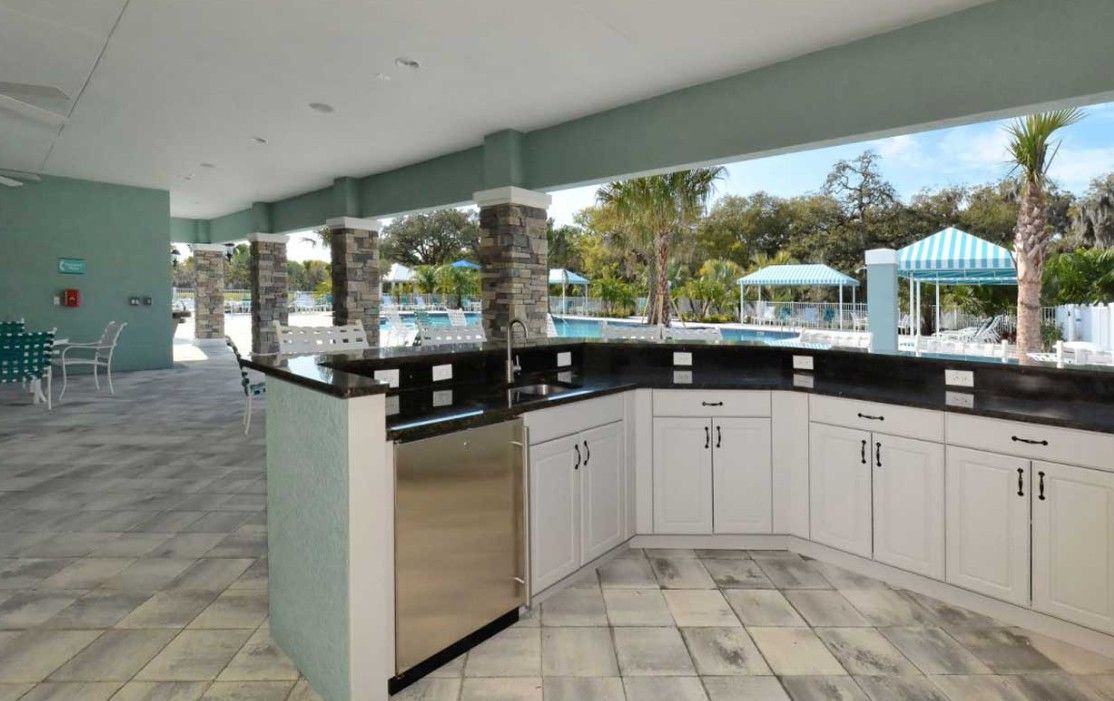 Window & Exterior Cleaning for Bulldog Cleaning Co. in Sarasota, FL