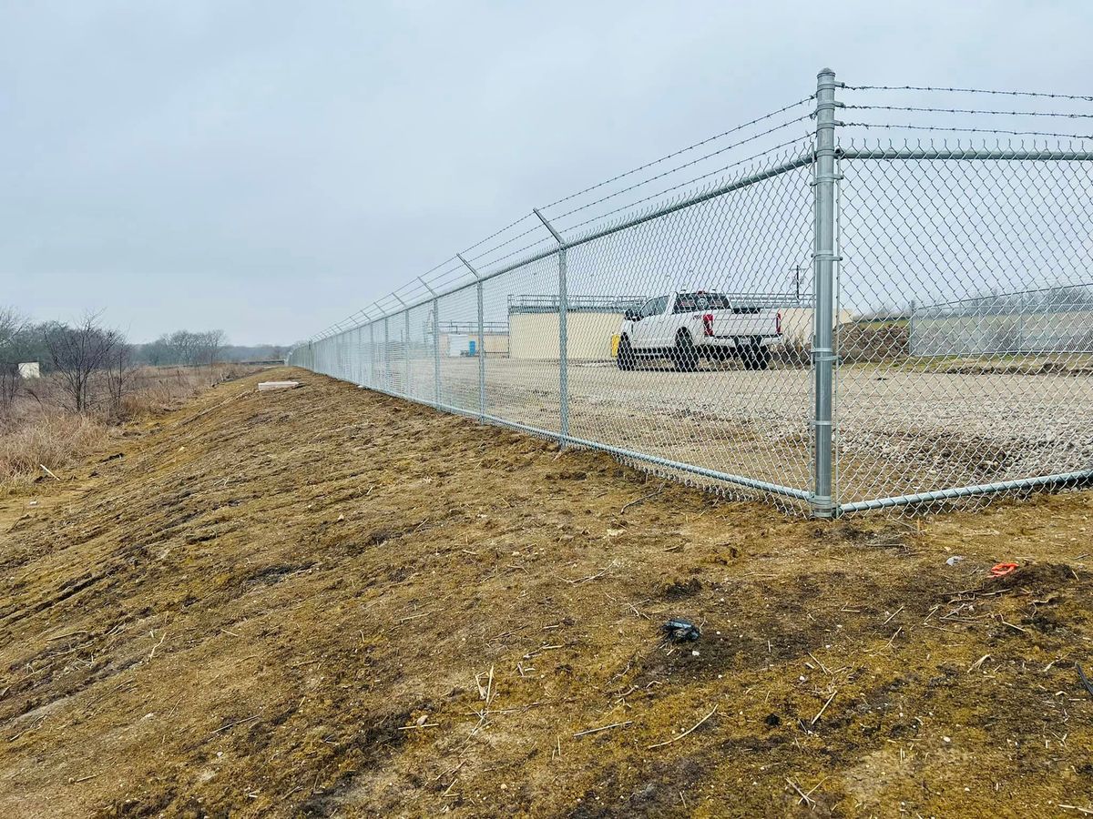 Fence Repair for CCT Construction Group in Dallas-Fort Worth Metropolitan Area, TX