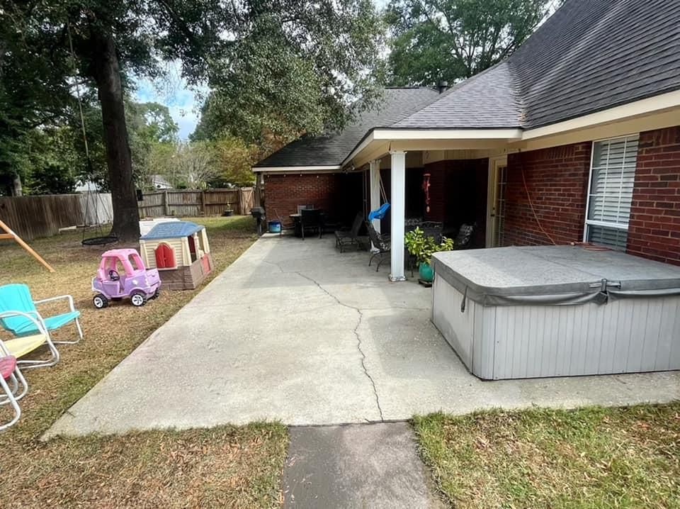 Fall and Spring Clean Up for All-Star Lawn Care & Soft Washing in Mobile, AL
