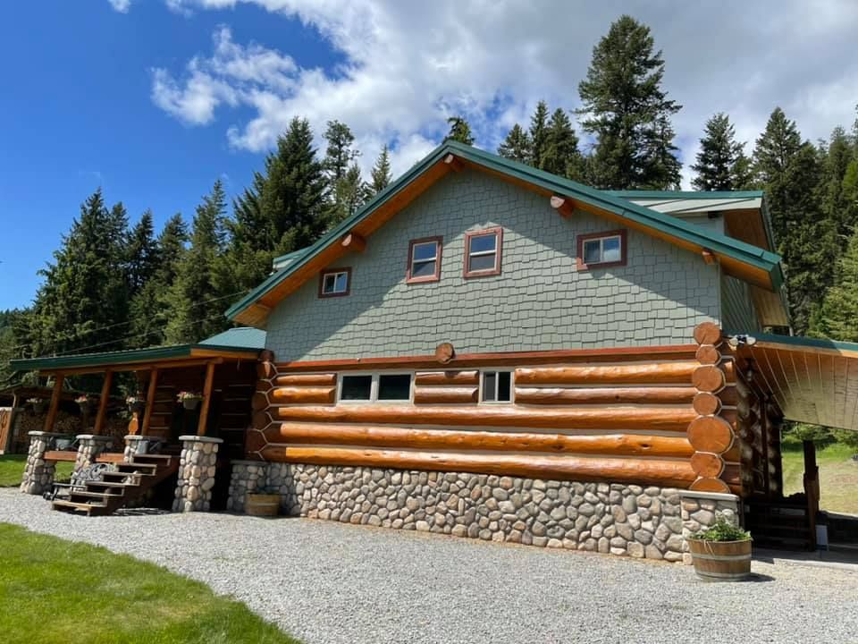 Staining for True Blue Logworks LLC in Corvallis, MT