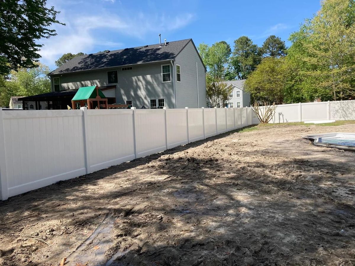 Vinyl Fencing for Sea Level Fence in Virginia Beach, VA