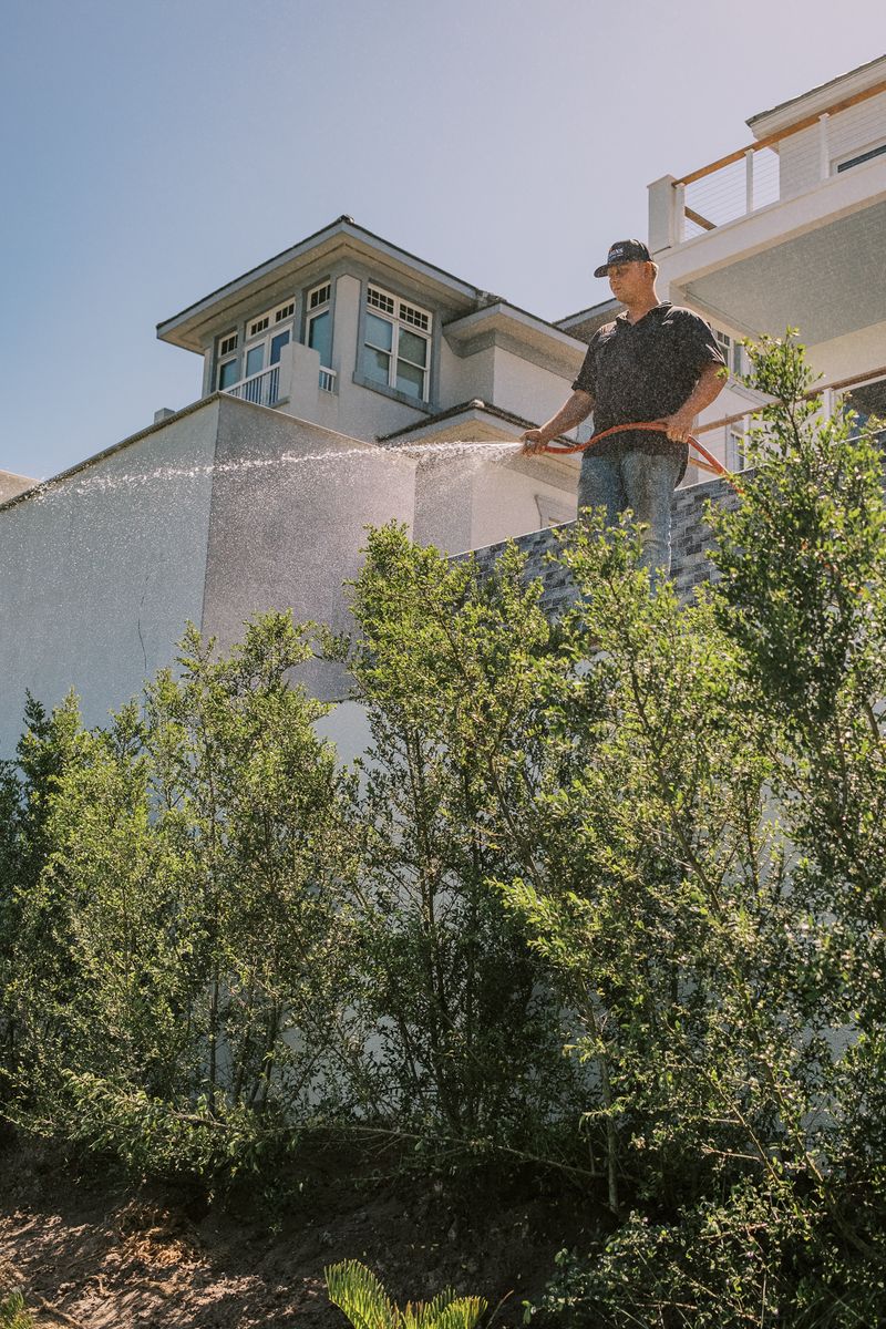 Residential Lawn Maintenance for Pro Designs Landscaping in Jacksonville, FL