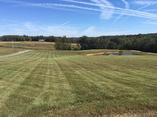 Mowing for Fescue 911 in Ashland City, TN