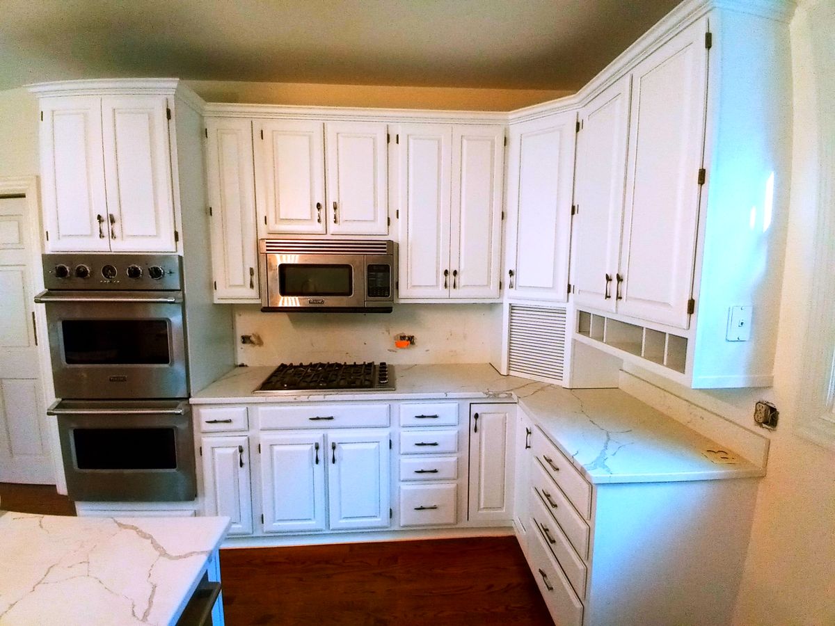 Kitchen and Cabinet Refinishing for Eagle Five Stars Painting in Brazos Valley, TX
