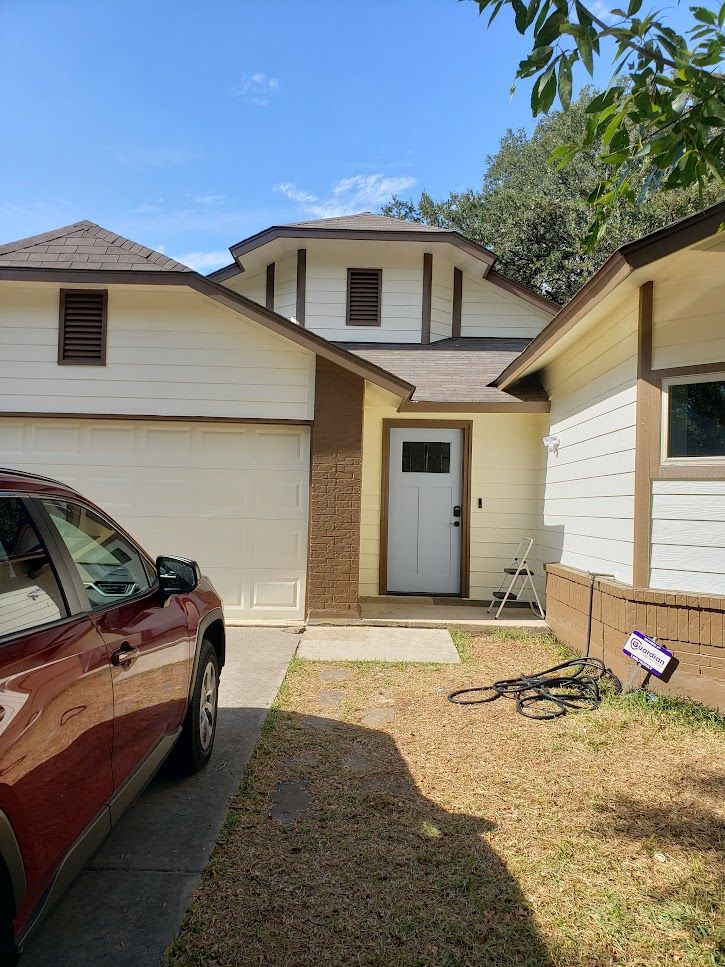 Siding for Spencer Renovations Inc. in Selma, TX