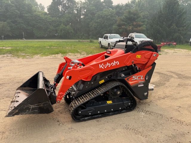 Kubota SCL1000 Mini Skid Steer for MI Equipment Rentals LLC in Kalamazoo, MI