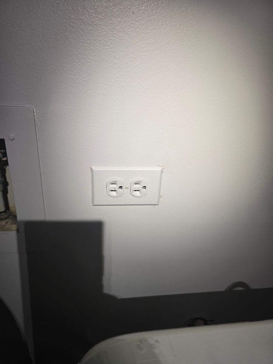 Outlet and Switch Installation for Grunt Electric in Bensenville, IL