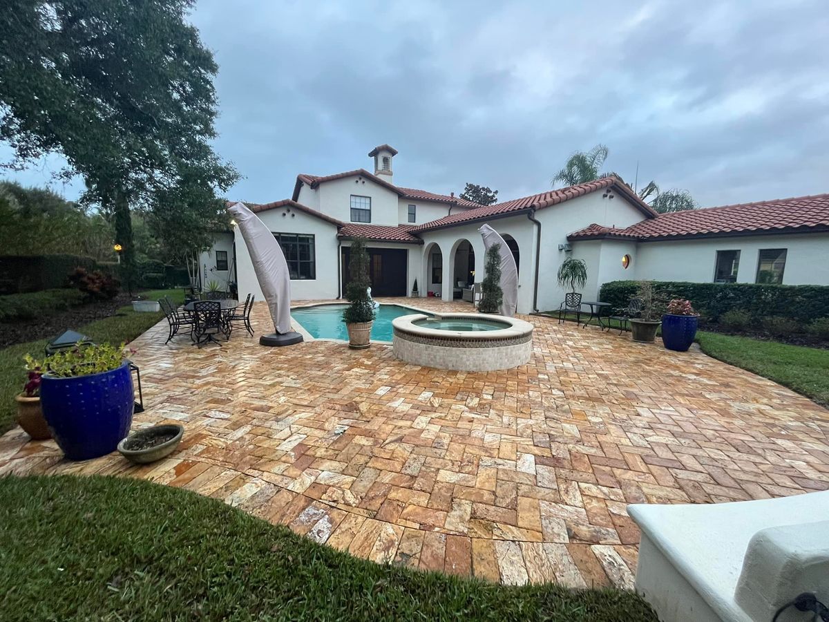 Pressure Washing for Fix It Manny in Clermont, FL