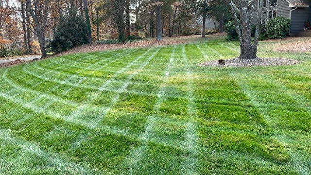 Lawn Maintenance for Dream Cuts Landscaping and Lawn Care LLC in Gastonia, NC