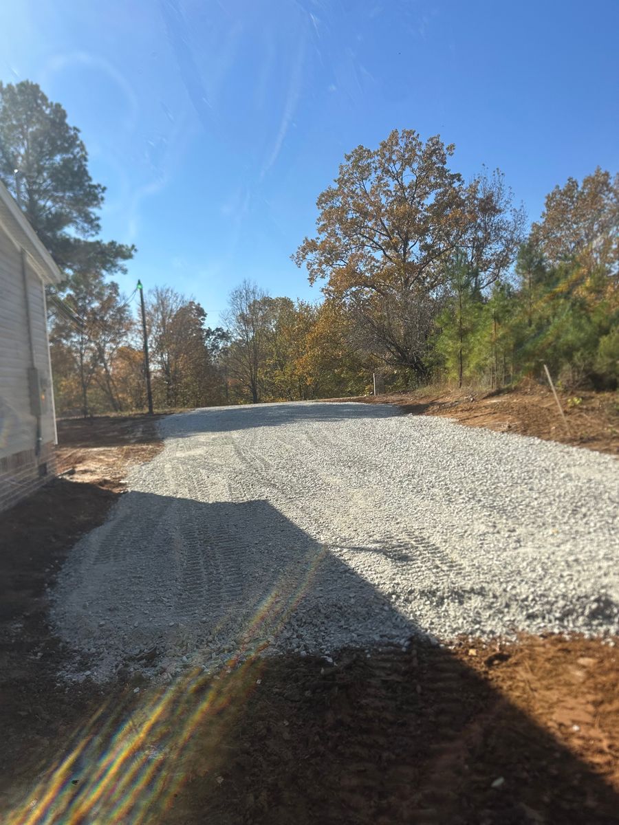 Land Grading & Leveling for West TN Dirt Works in Lexington, TN