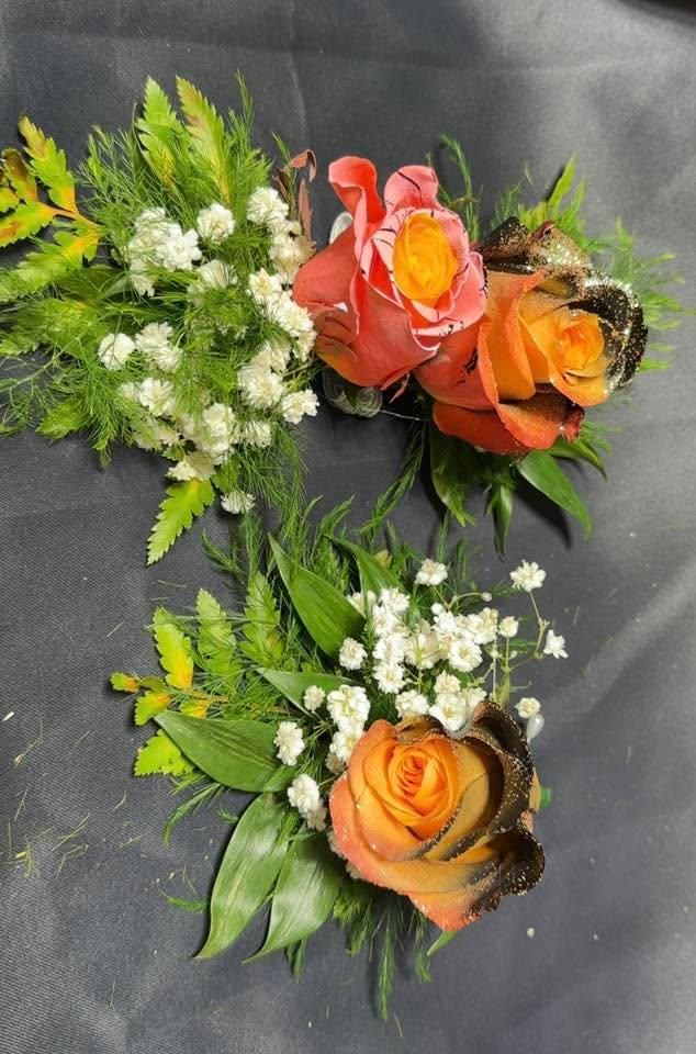 Wrist Corsages for The Dailey Daisy in Hardwick, VT