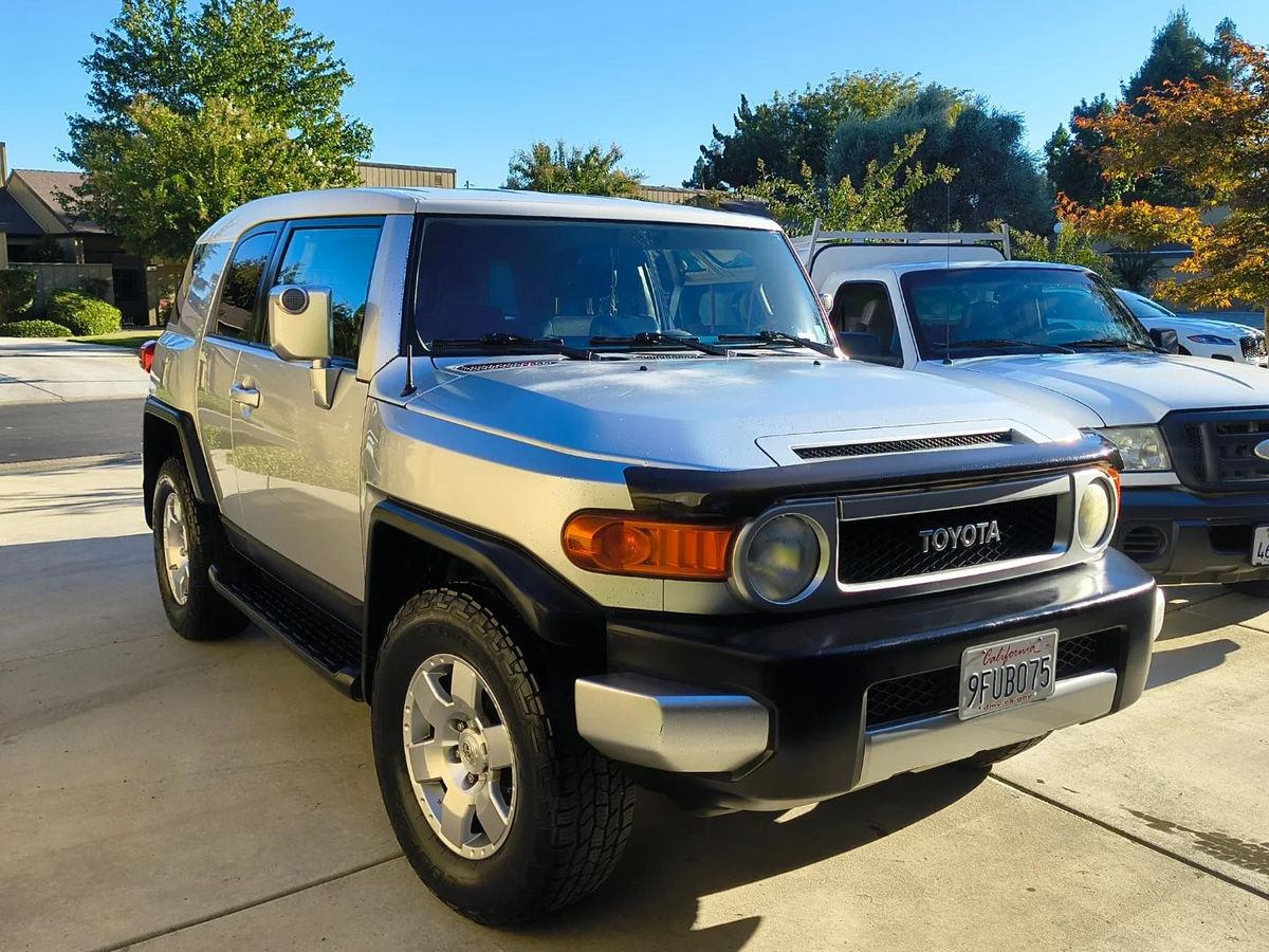 Standard Detail for Apex Mobile Detail LLC in Linda, CA