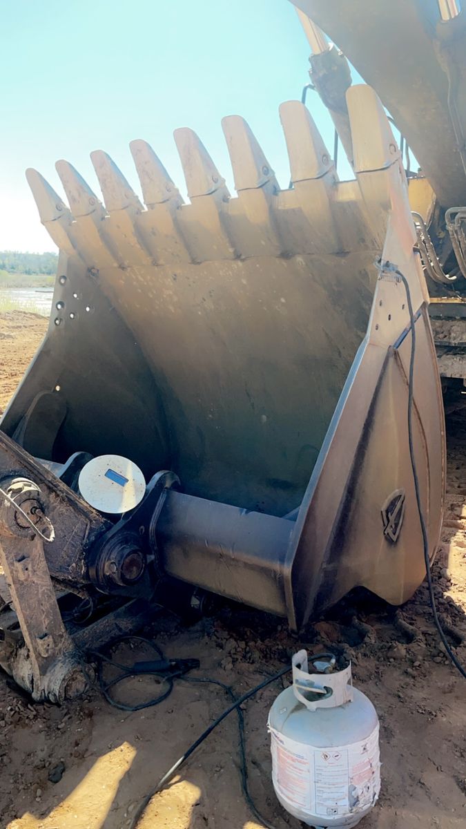 Heavy Equipment Repair and Line-boring for Wright's Fabrication in Huntsville, AR