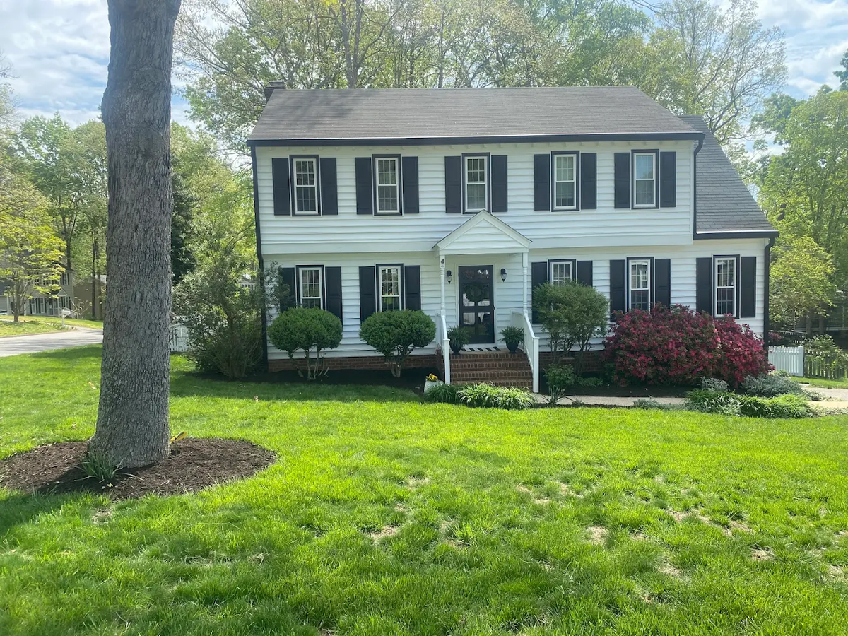 Lawn Mowing for Seal Lawncare in Richmond, VA