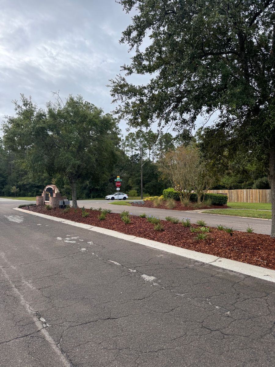 Commercial Landscape & Maintenance for Pro Designs Landscaping in Jacksonville, FL