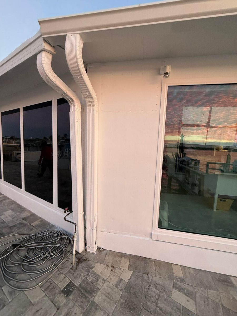 Hardie Siding Installation for Escorpio Painting in Tampa, FL