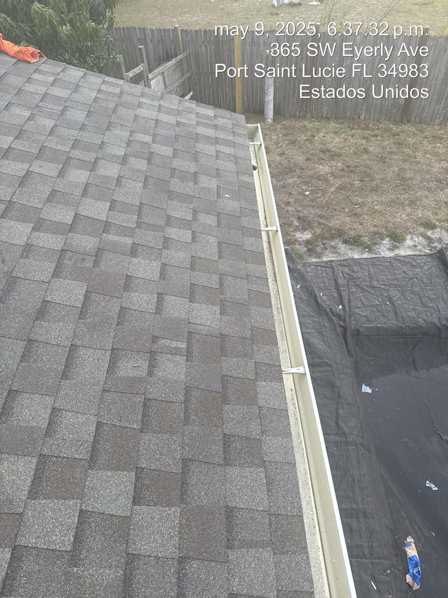 Roof Replacement for Ridgecap Roofing in Port St. Lucie, FL
