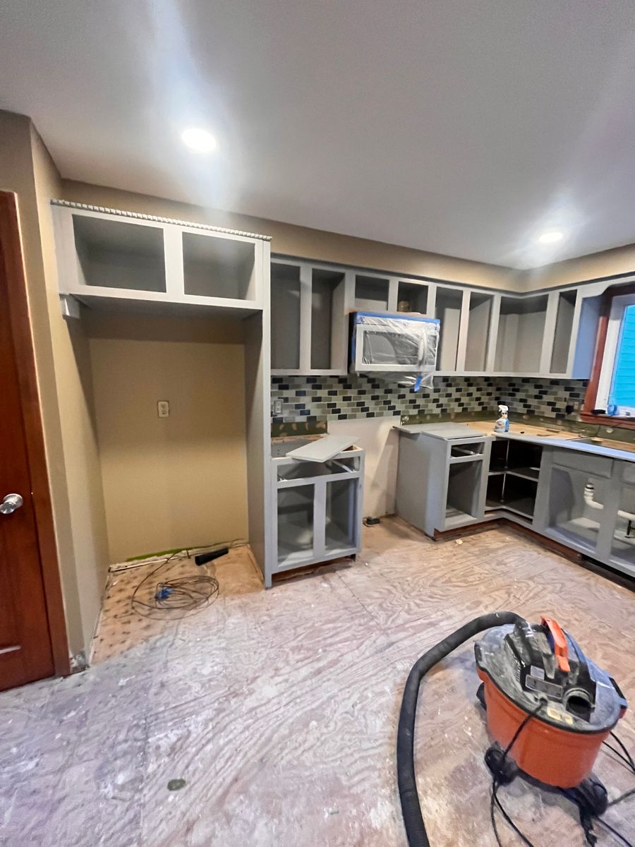 Interior Painting for Sciabarrasi Painting in Shirley, MA