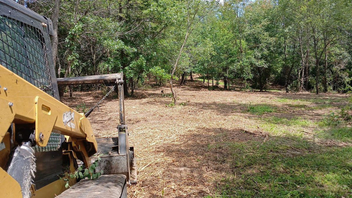 Landscaping for Willing Trucking & Excavating in Evansville, WI