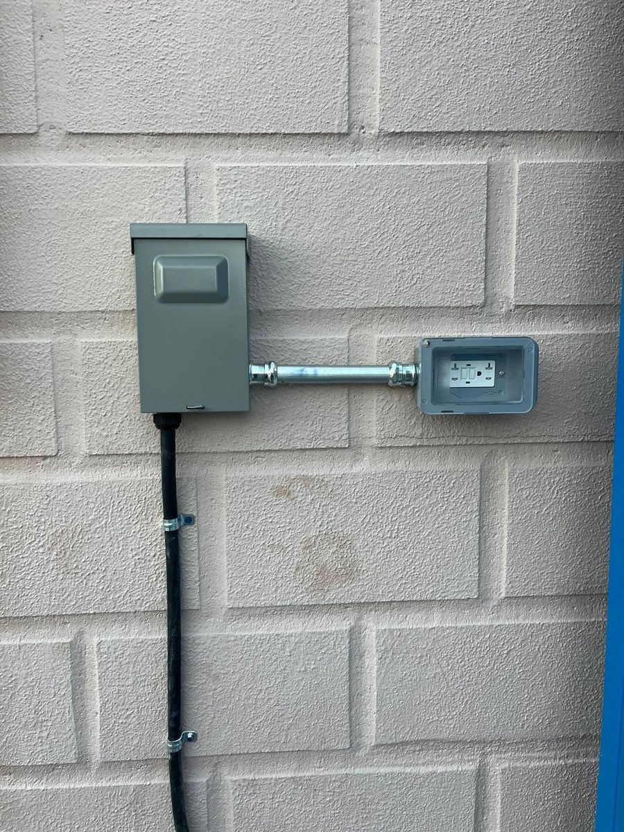 Electrical Repairs for Manny’s 407 Electric Inc in St. Cloud, FL