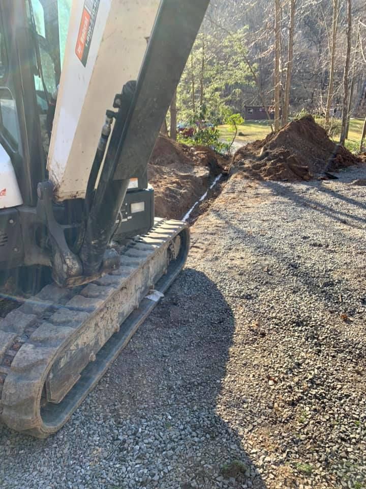 Septic for Elias Grading and Hauling in Black Mountain, NC