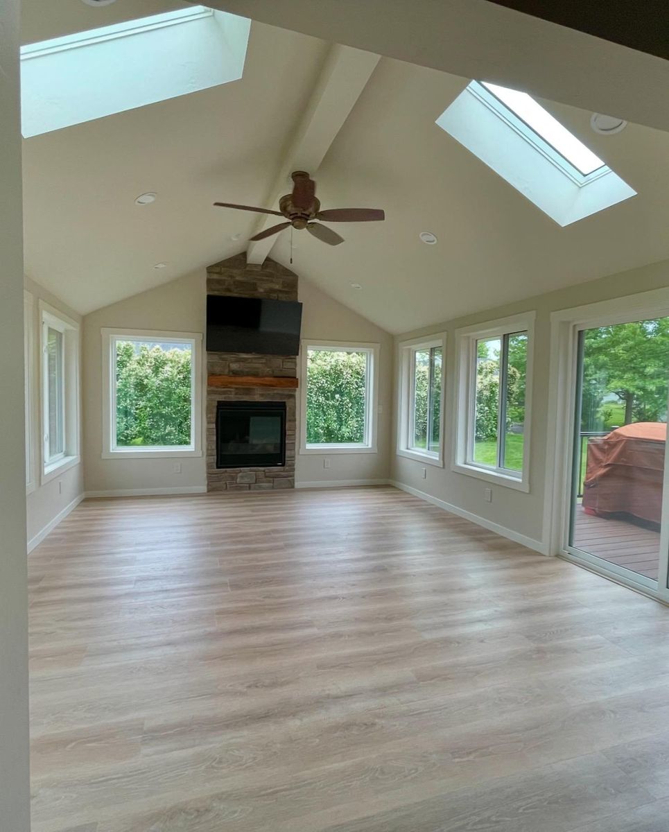 4 season sunroom for Tru Frame Outdoor Structures in Menasha, WI