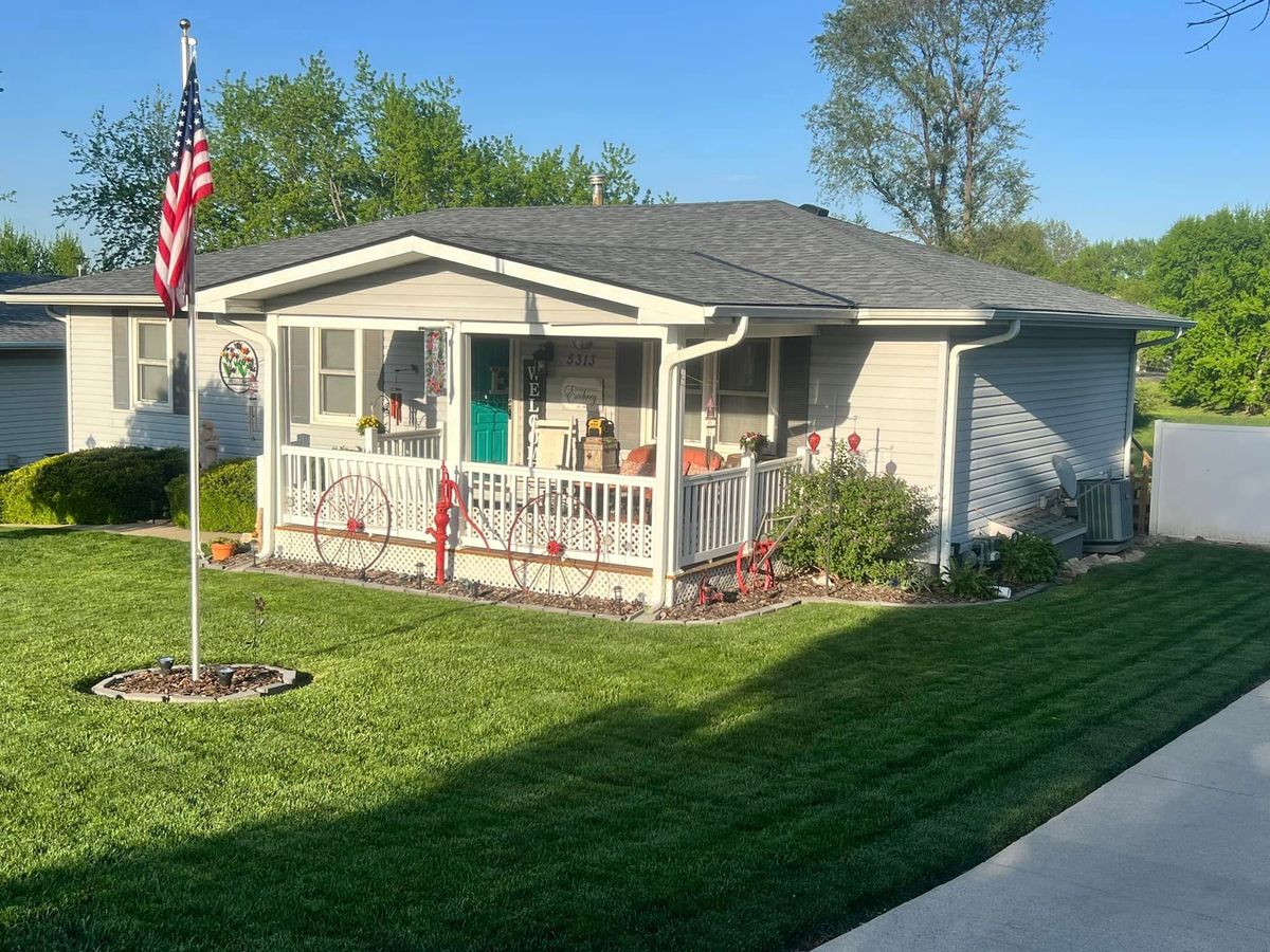 Roofing Installation for Full Roof  in Saint Joseph, MO