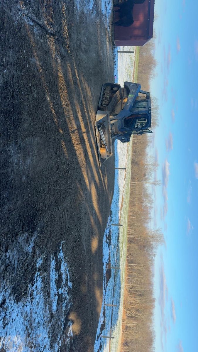 Land Grading for Creekbend Excavating in Burbank, OH
