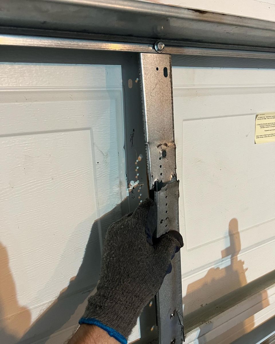 Garage Door Repair for Lino Garage Doors in Orlando, FL