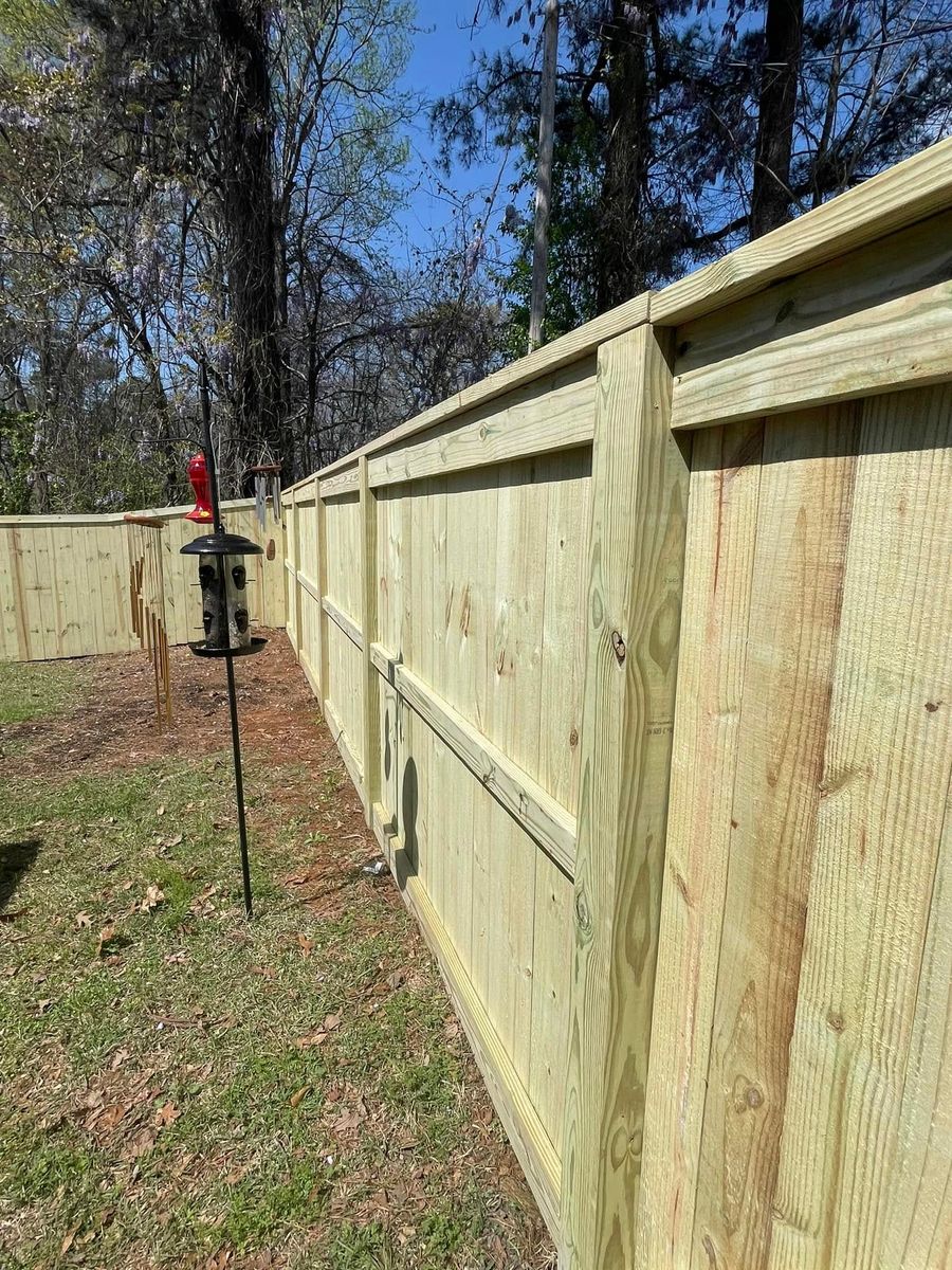 Fence Repair for Pennington Fence Co in Tupelo, MS