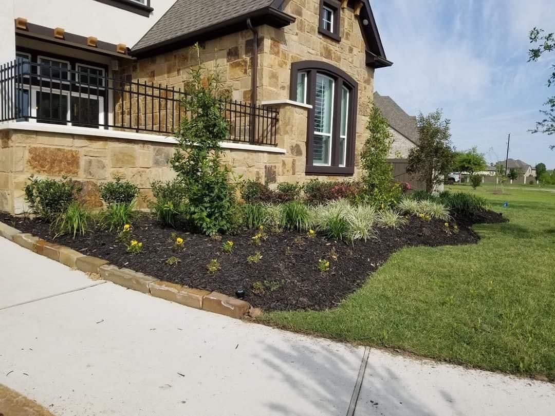Landscaping for Texas Curb N Borders in Houston, TX