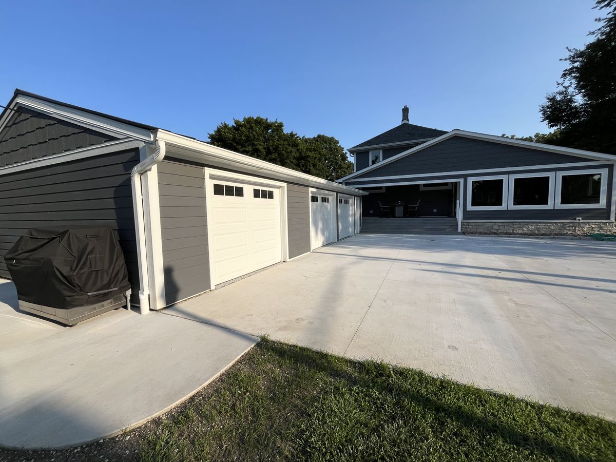 Custom Home Renovations for Kamps Construction in Beecher, IL