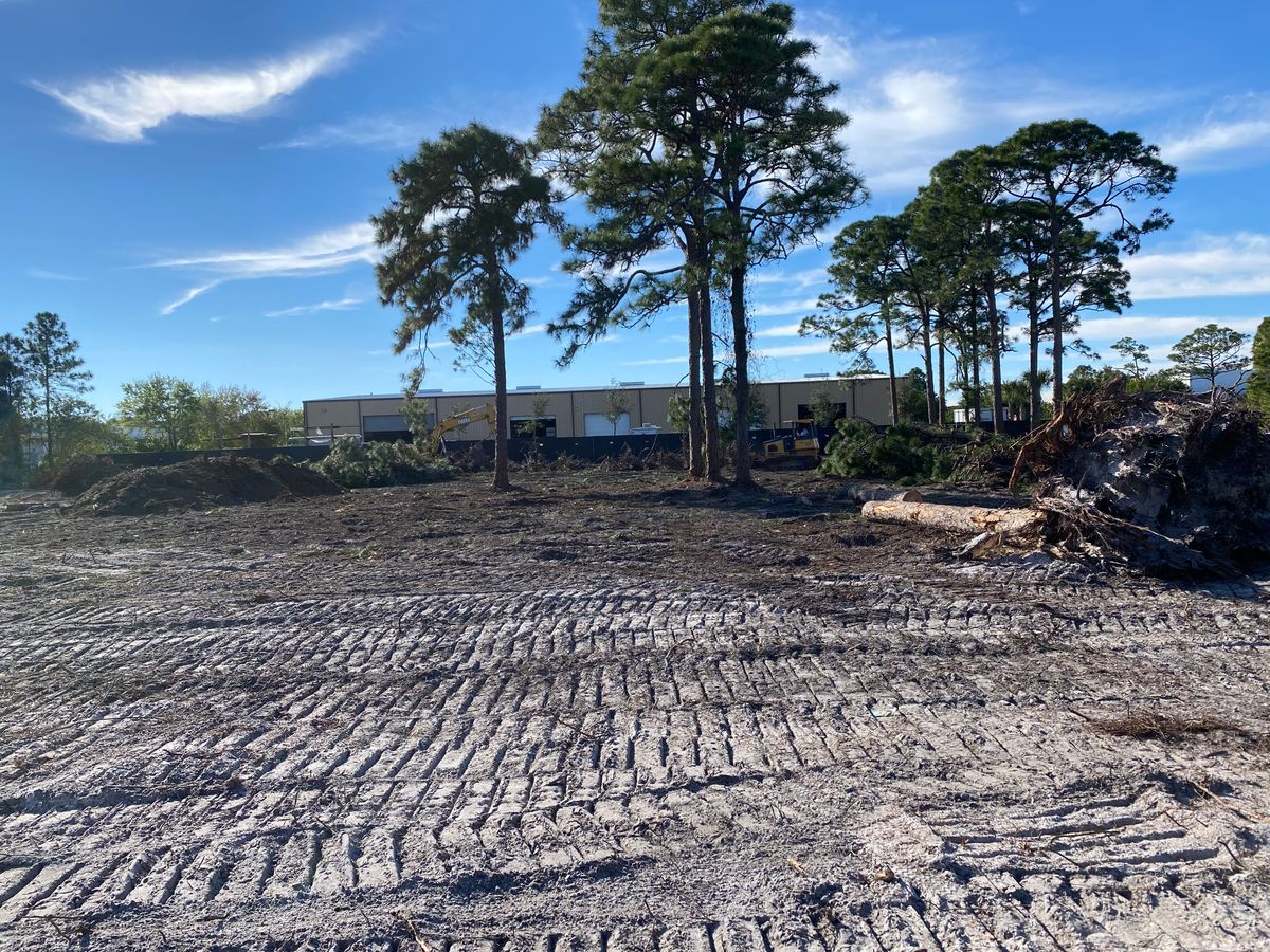 Land Clearing for South Florida Earthworks in Fort Pierce, FL