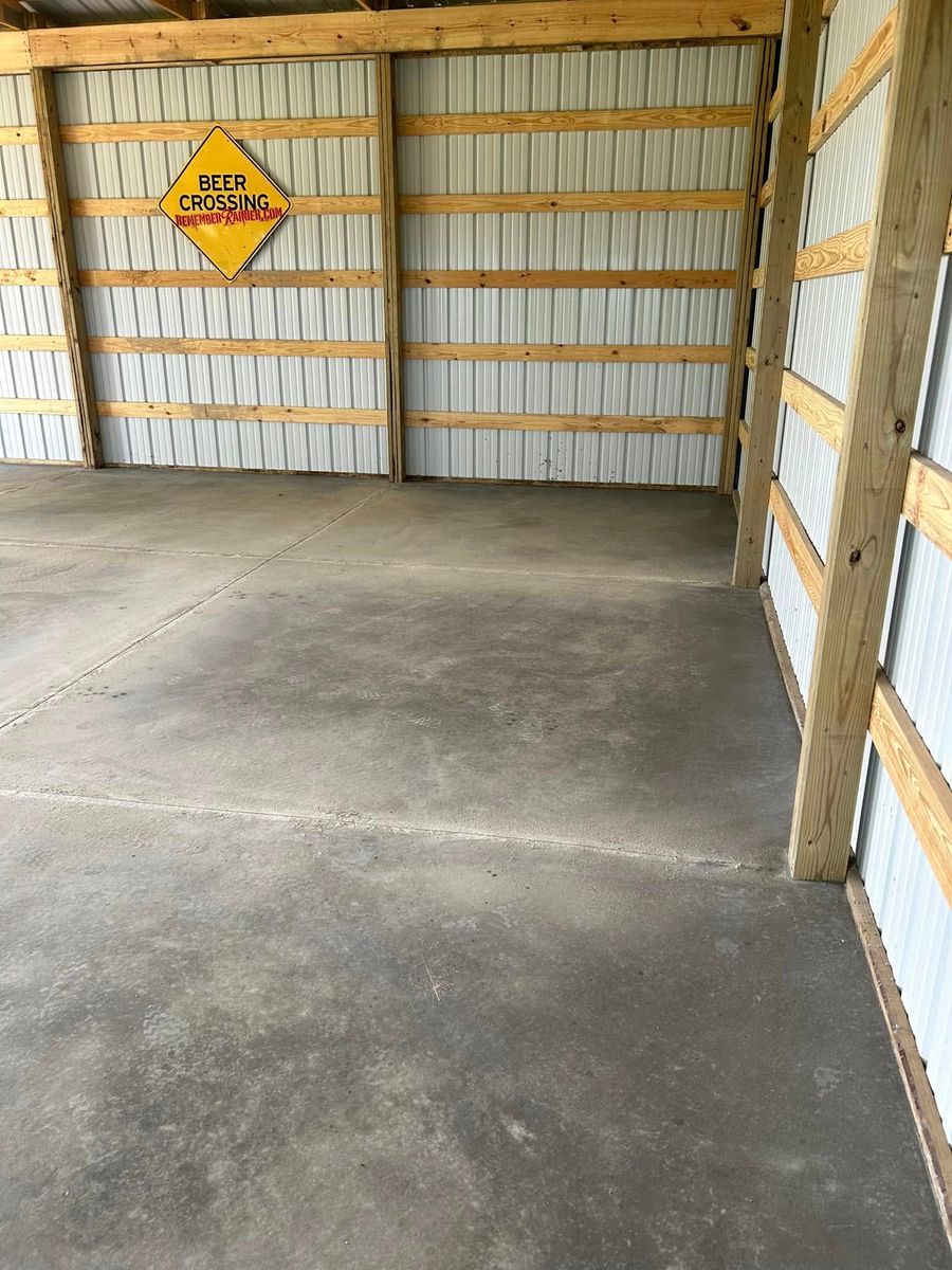 Concrete Driveways for Twisted Ridge Construction LLC in Cheney, KS