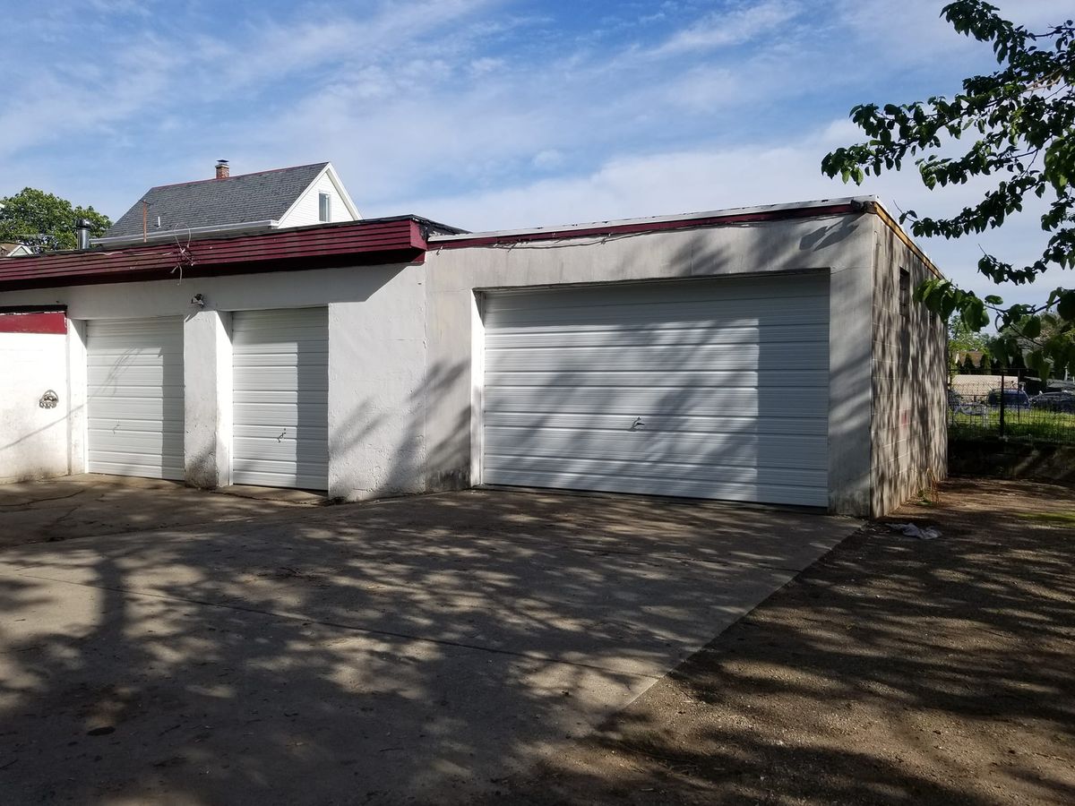 Garage Door Maintenance for NJ Garage Door Experts in Hawthorne, NJ