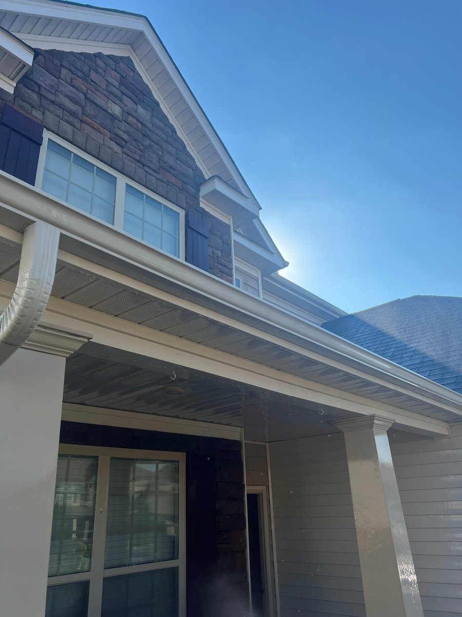 Roof Cleaning for JB Applewhite's Pressure Washing in Anderson, SC