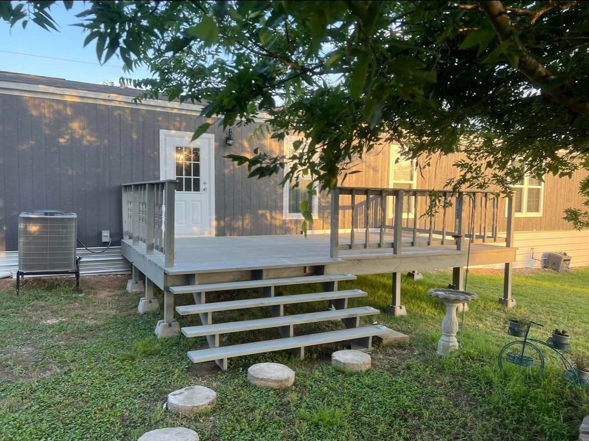 Deck and Patio Construction for R E Tanner Home Improvement in Buckholts, TX