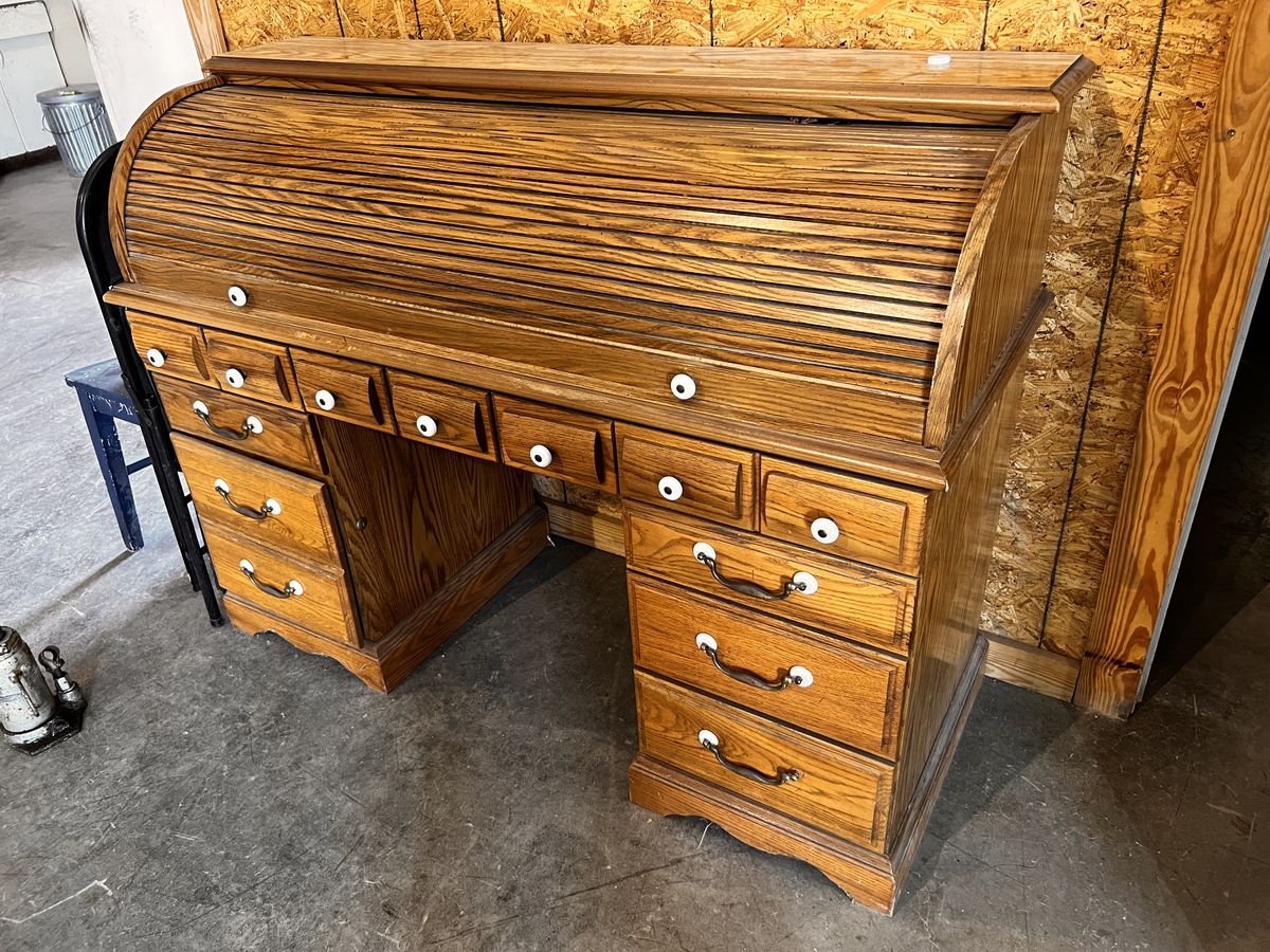 Picnic Tables & Woodwork for King Services in Seguin, TX