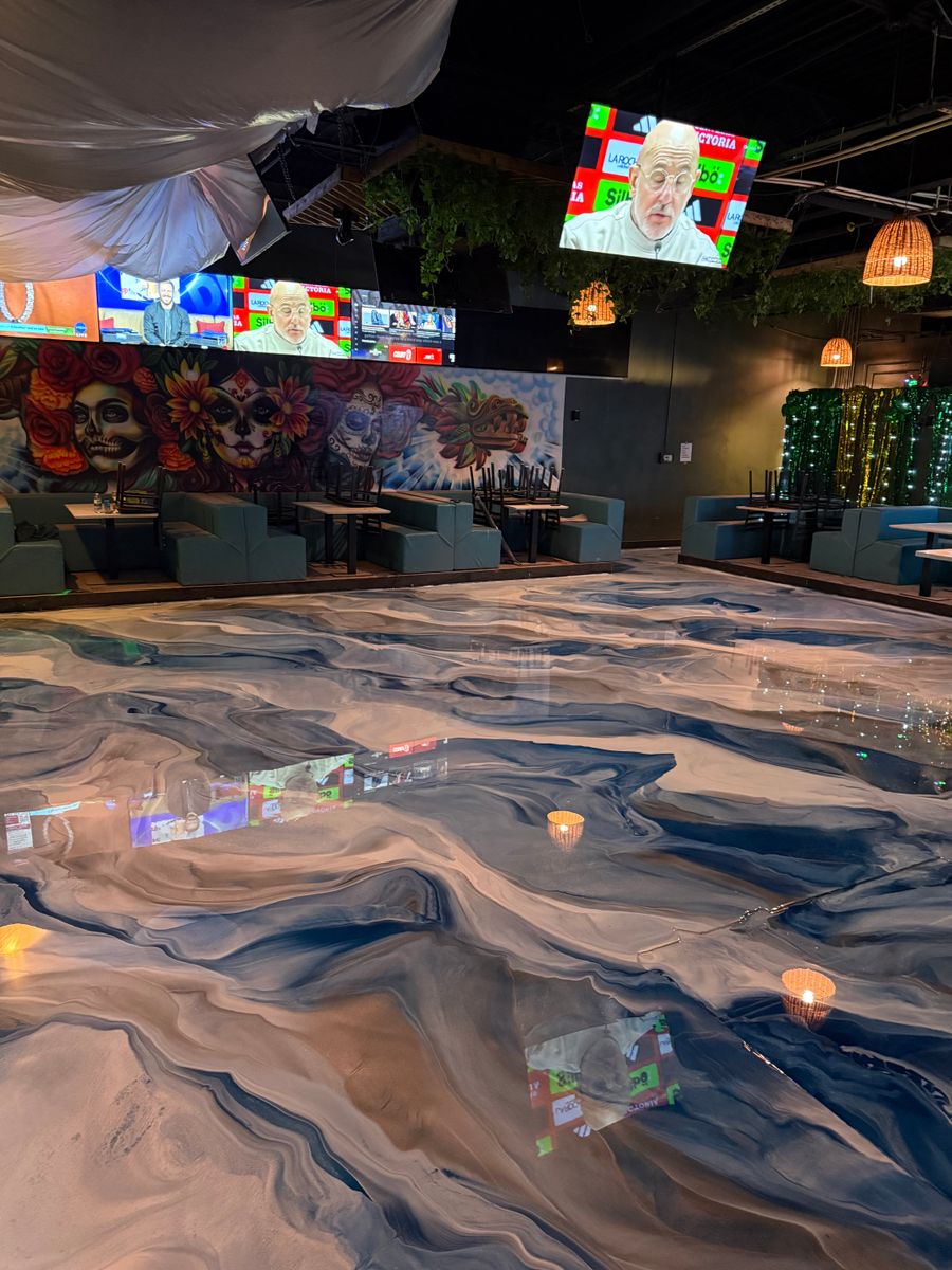 Metallic Floors for Lone Wolf Coatings in Philadelphia, PA