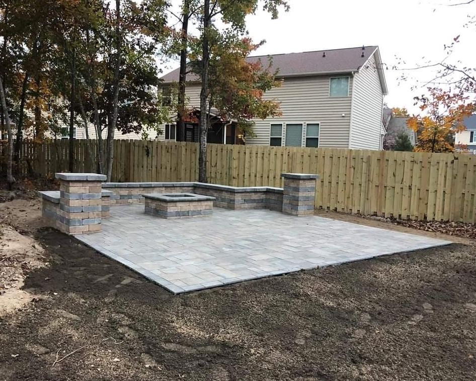 Patio Design installation for Arrowhead Masonry LLC  in Washington County, RI