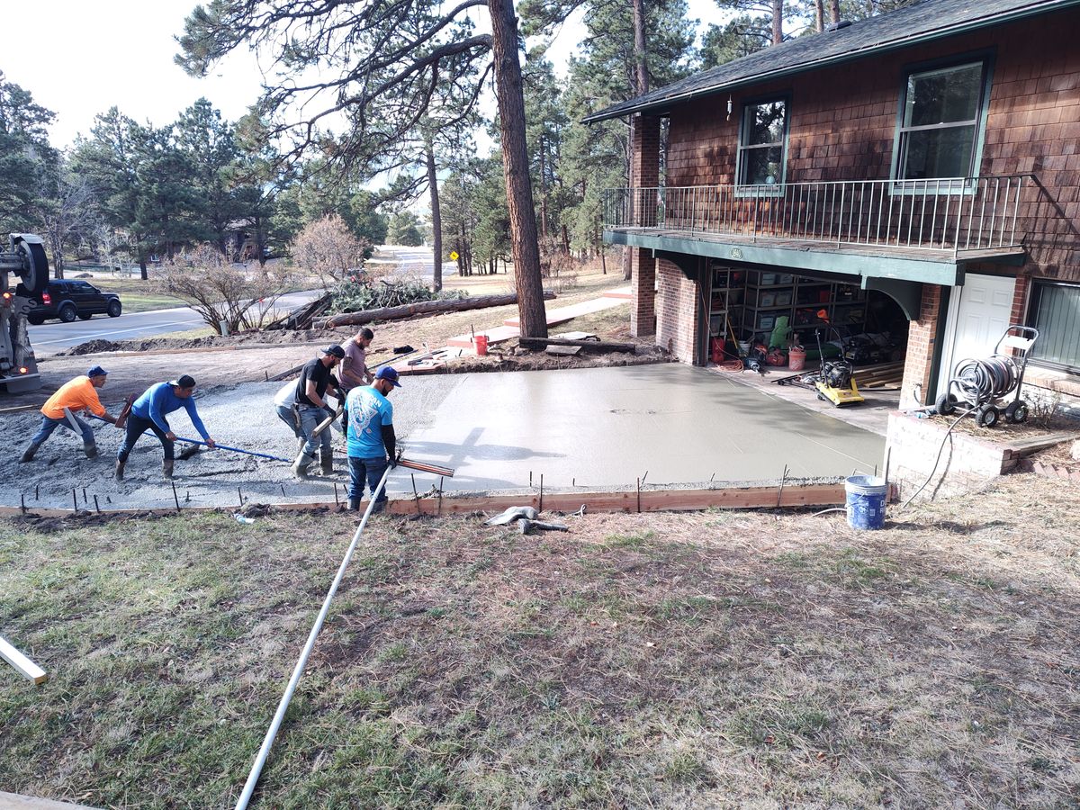 Concrete Driveway Contractors for Co Custom Concrete and Overlays in Colorado Springs, CO