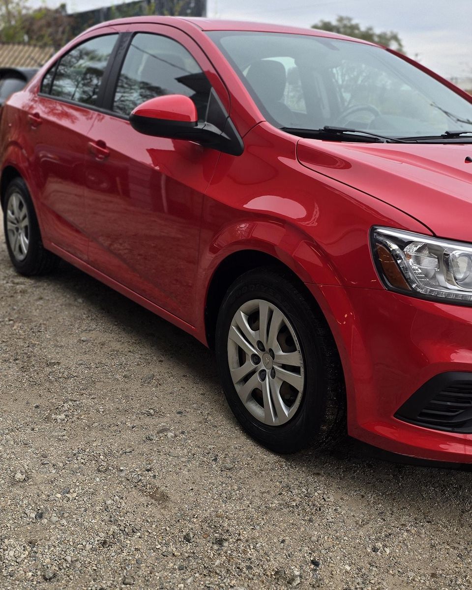 Full Detail Service for Luxury Auto Detail in Peoria, IL