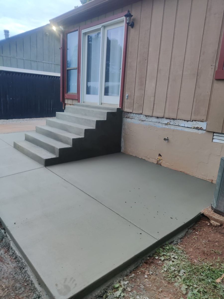 Stair Design & Installation for Layne It Down Concrete Artisan in Hopkinsville, KY