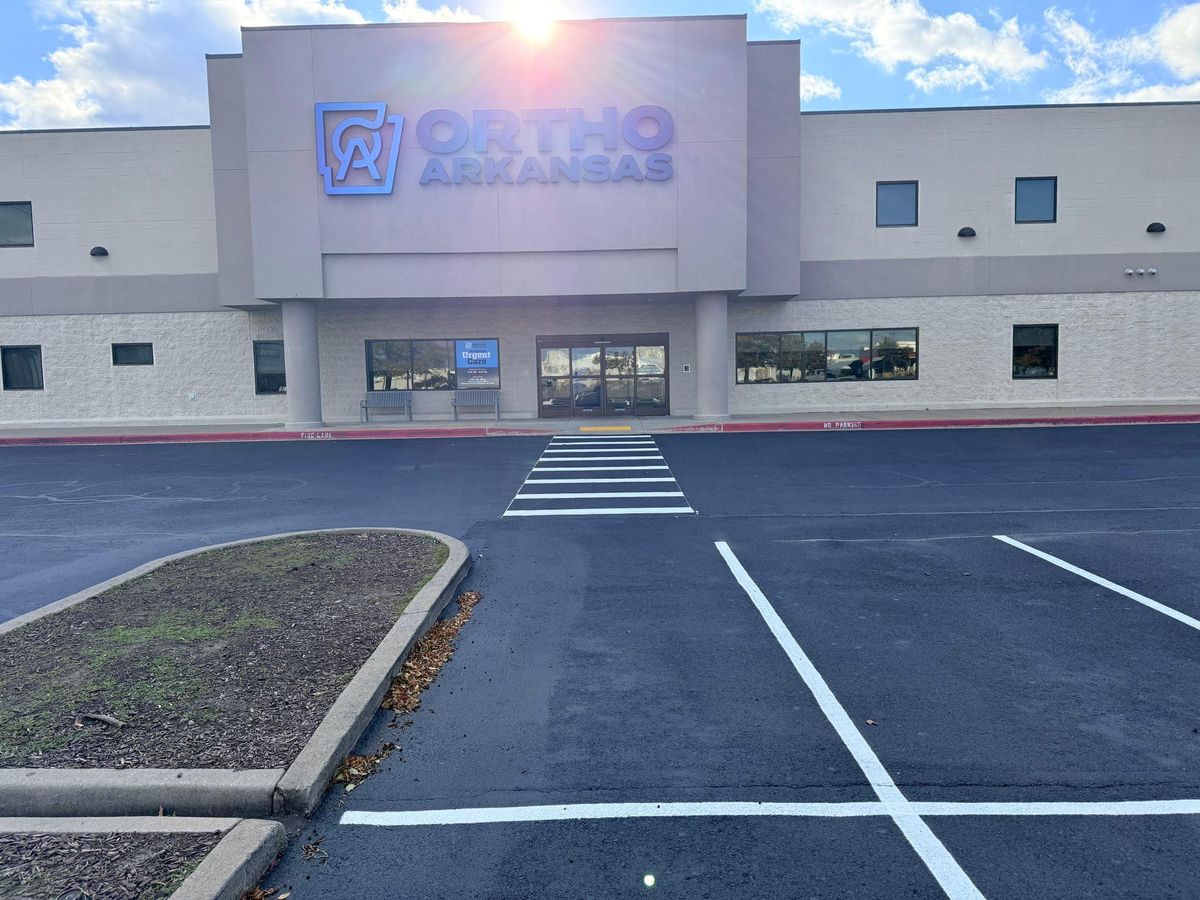 Asphalt Maintenance for Straight Line Striping in Little Rock, AR