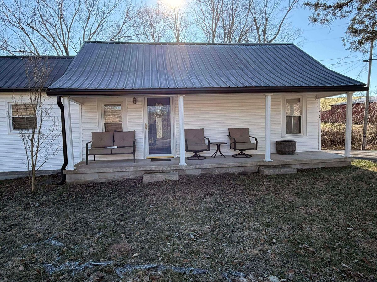 Standing Seam Roofing Systems for KY Gutter Pro & Specialty Roofing Systems in Monticello, KY