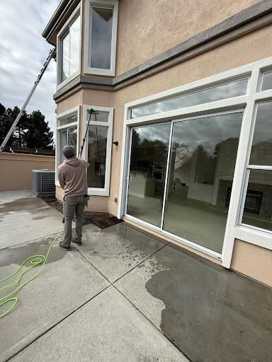 Window Cleaning for GGG Home Services in San Jose, CA