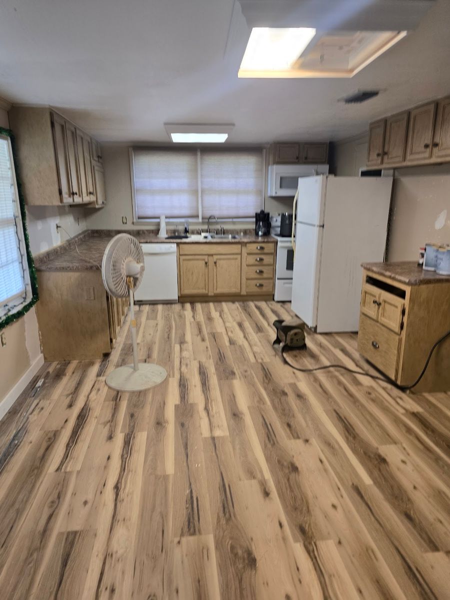 Kitchen Renovation for T & R Grantham Enterprises in Crestview, FL