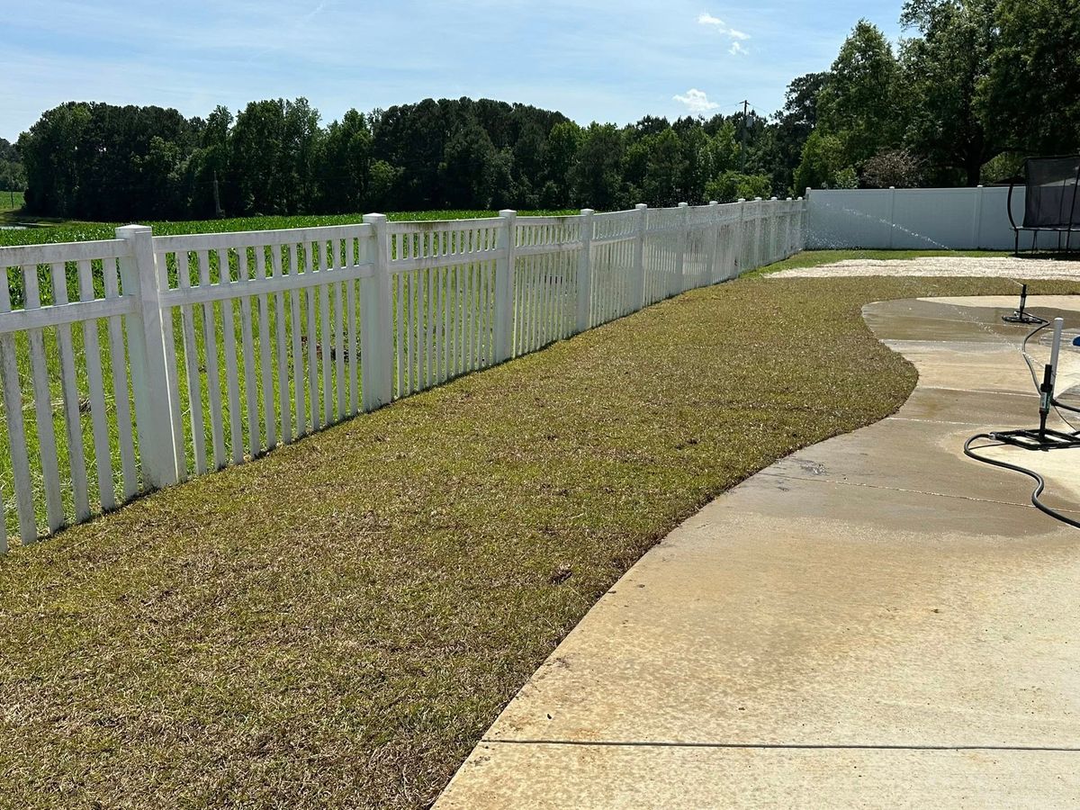 Fall Clean Up for San-Lee Lawncare & Fencing in Sanford, NC